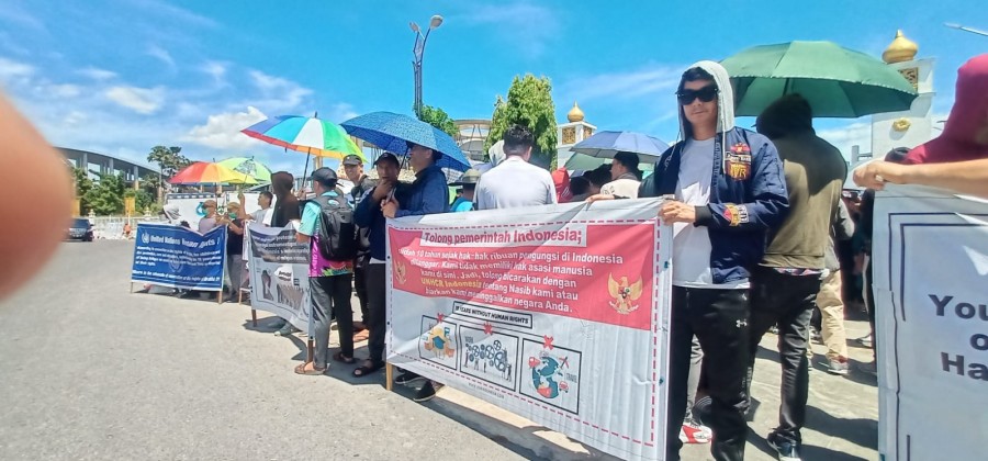 Imigran Afganistan Kembali Gelar Demo di Kantor Gubernur Riau