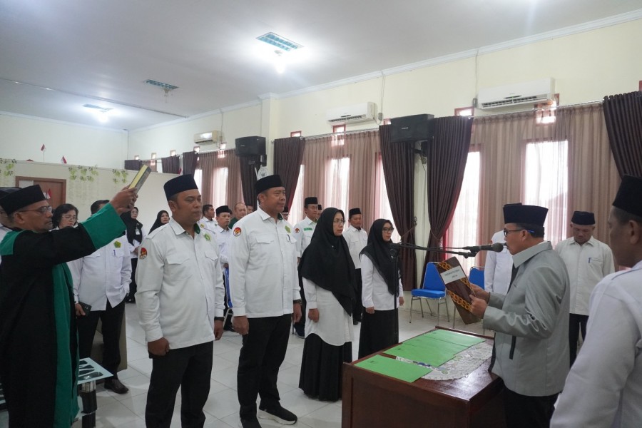 Kemenag Pekanbaru Lantik Empat Kepala Madrasah, Dorong Peningkatan Pendidikan