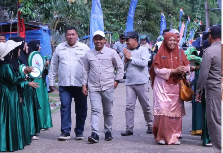 Buka Pacu Jalur Sampan Godang di Gumanti, Dodi Irawan: Ini Warisan Budaya Harus Dijaga