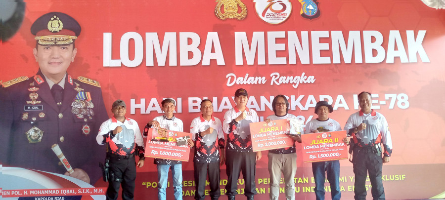 Lomba Menembak HUT Bhayangkara ke-78, Ini Dia Pemenang Pemred Media di Riau