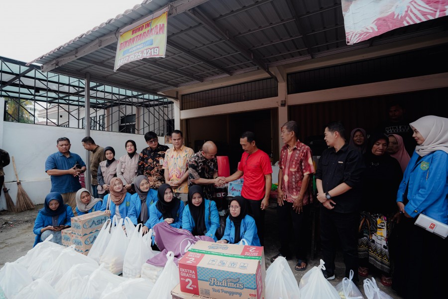 Universitas Islam Riau Bantu Warga Rumbai Terdampak Banjir