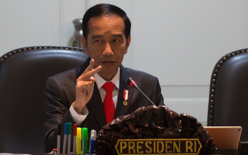 Tahun 2019, Jokowi Pastikan Pensiunan PNS tetap terima gaji ke-13 dan THR