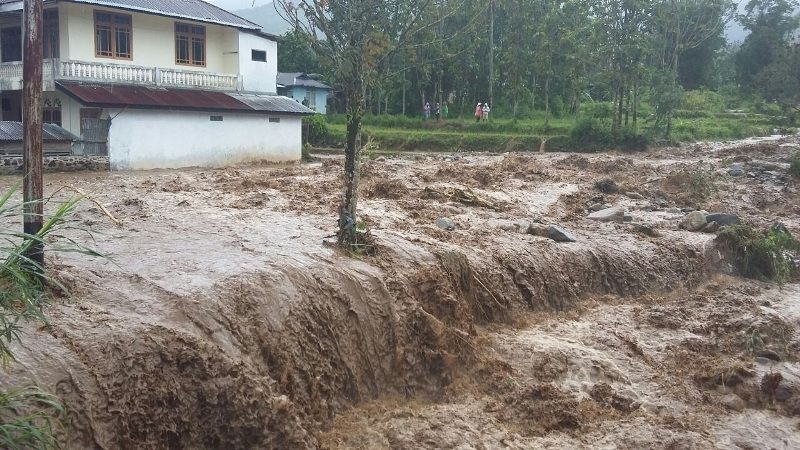 Akibat Banjir di Sumatera Barat, 2 bayi Tewas Terseret Banjir